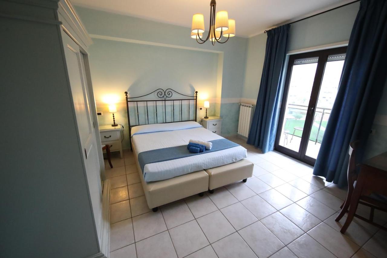 Le Terrazze B&B Formia Extérieur photo